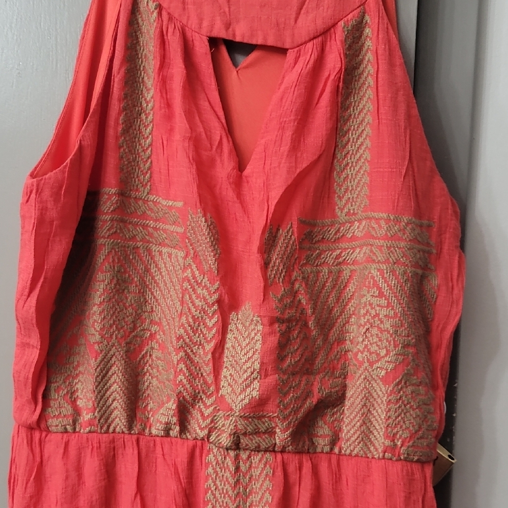 Chic Coral Maxi Dress - Picture 3 of 5